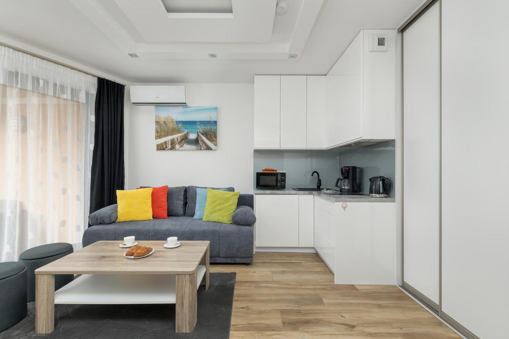 Apartamenty Horyzont Seaview By Rent Like Home Miedzyzdroje Bagian luar foto